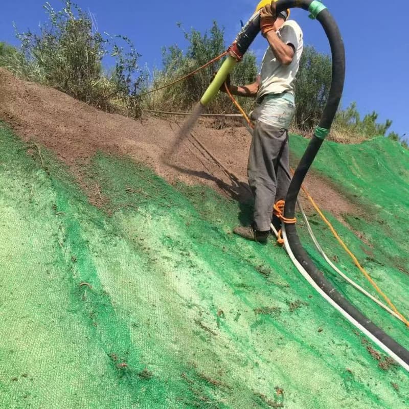 3D geonet for soil erosion prevention