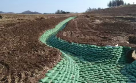 High-Strength Geotextile Bag Products for Sludge Dewatering